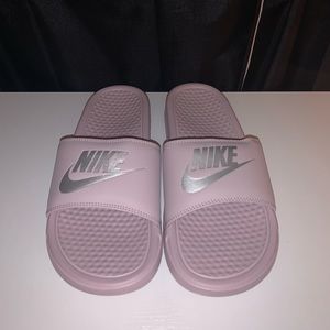 Nike slides